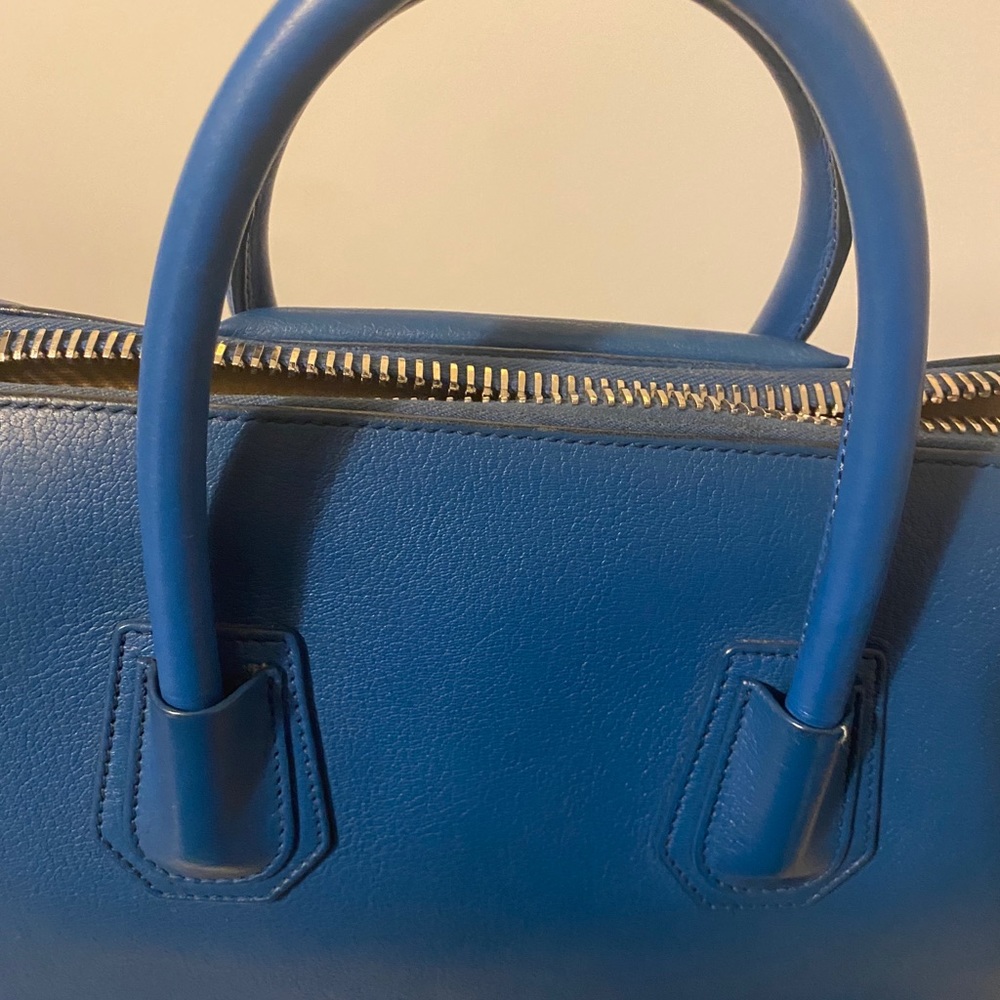 Givenchy Antigona - Picture 14 of 15
